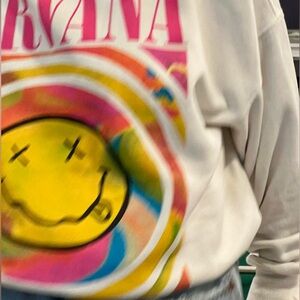 Nirvana Creamy Smile Oversized Crew Neck H&M Sweatshirt